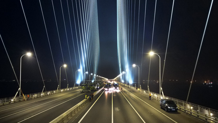 辟谣网传台风吹断苏通大桥拉索消息不实是阻尼器被大风刮断受损